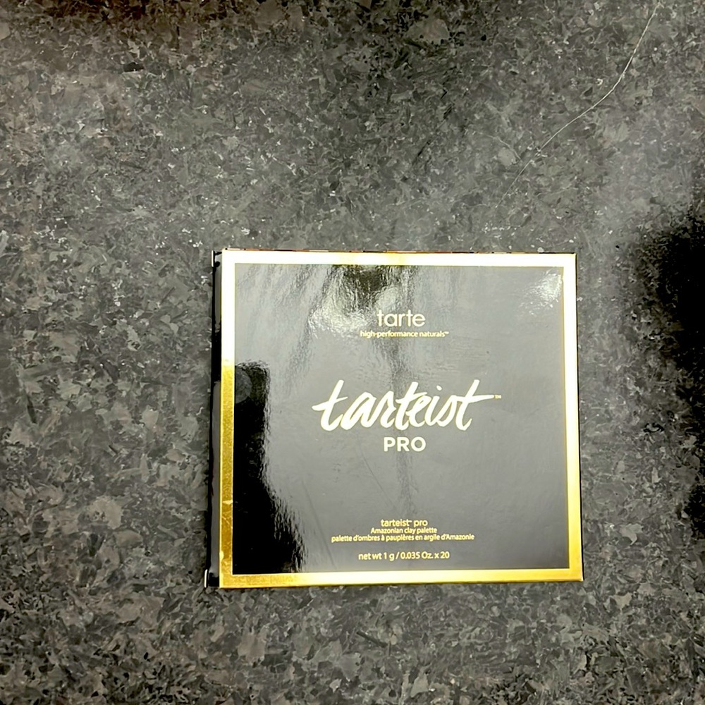Makeup palette